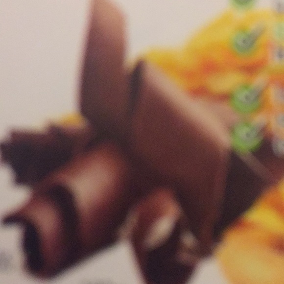 Meet your Posher, Lia - Picture 1 of 1